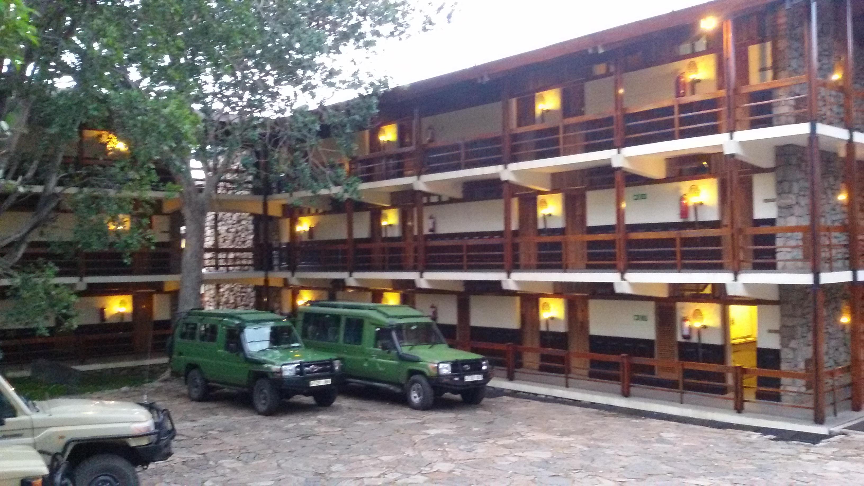 Lobo Wildlife Lodge Serengeti Exterior photo