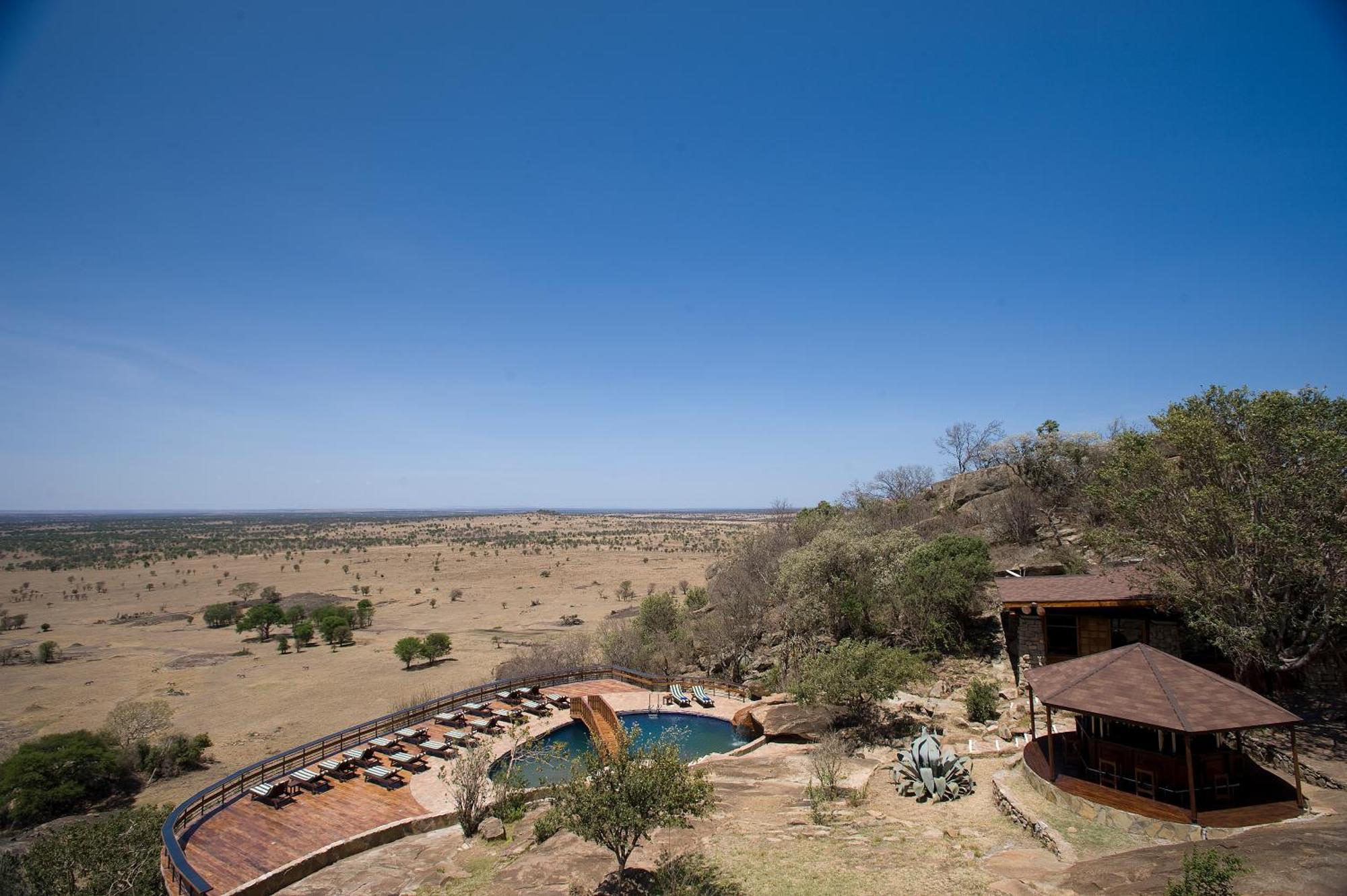 Lobo Wildlife Lodge Serengeti Exterior photo