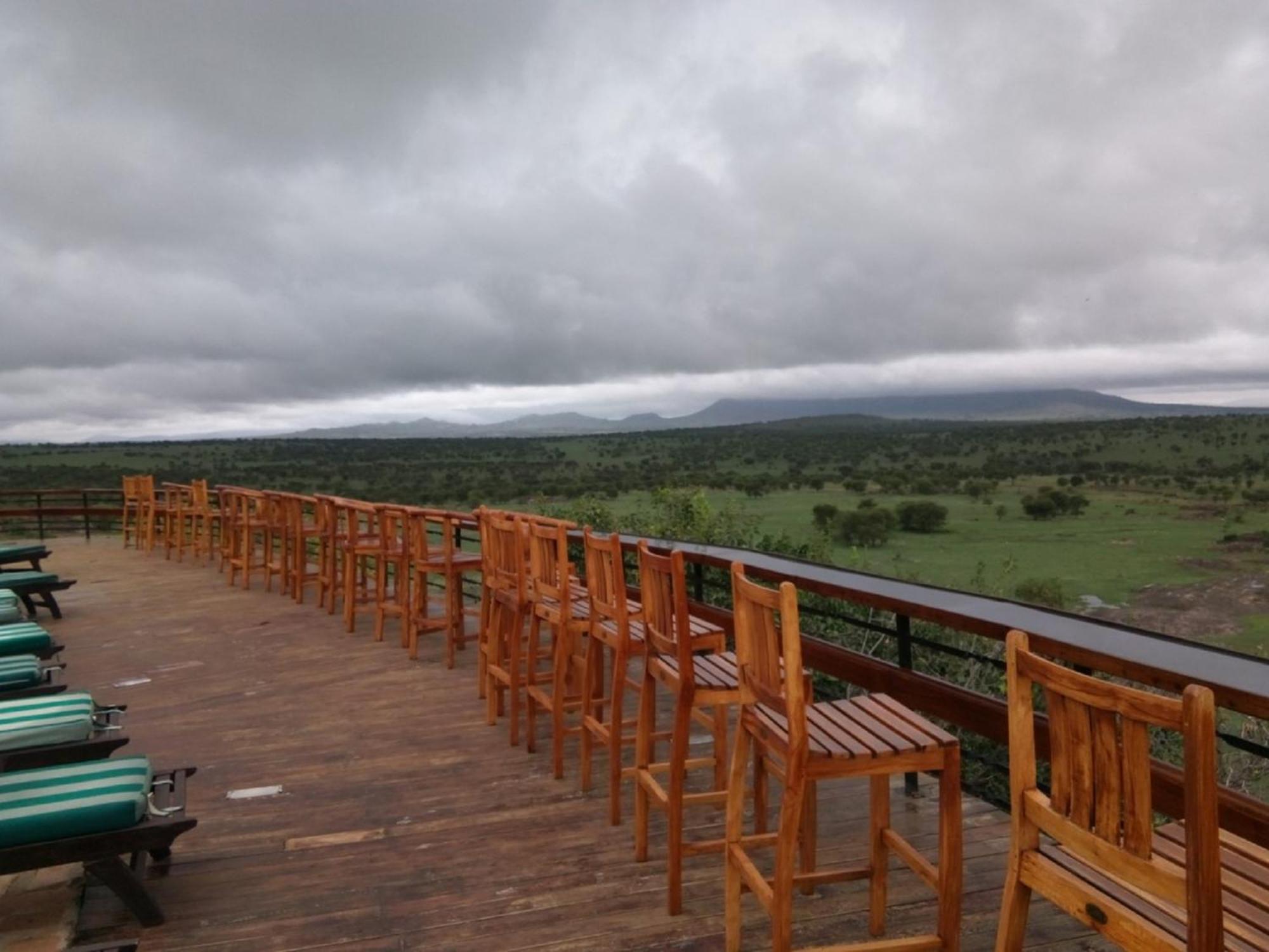 Lobo Wildlife Lodge Serengeti Exterior photo